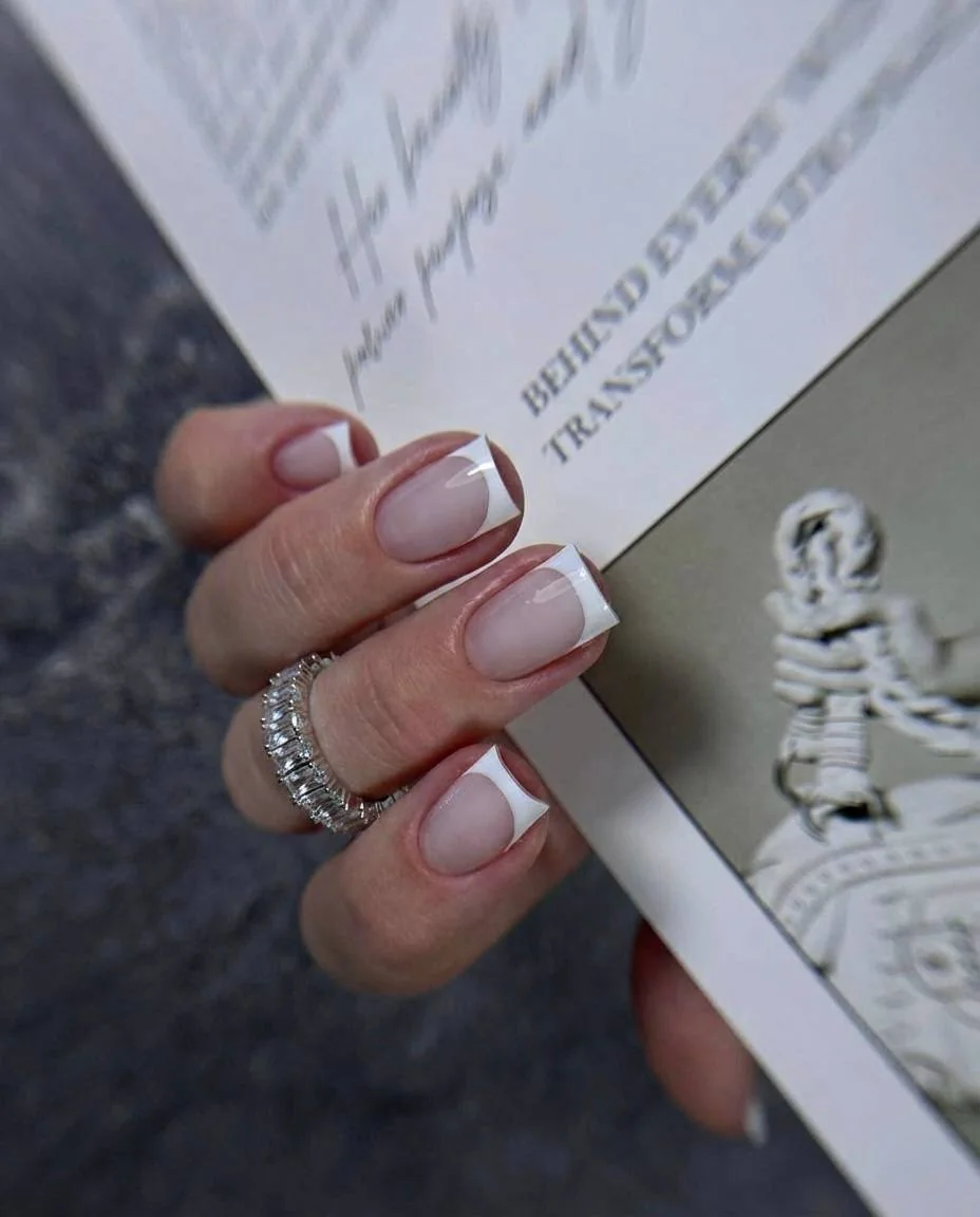 Французский маникюр