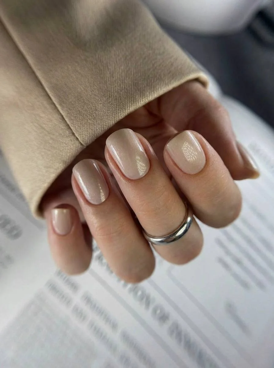 Нюдовый маникюр